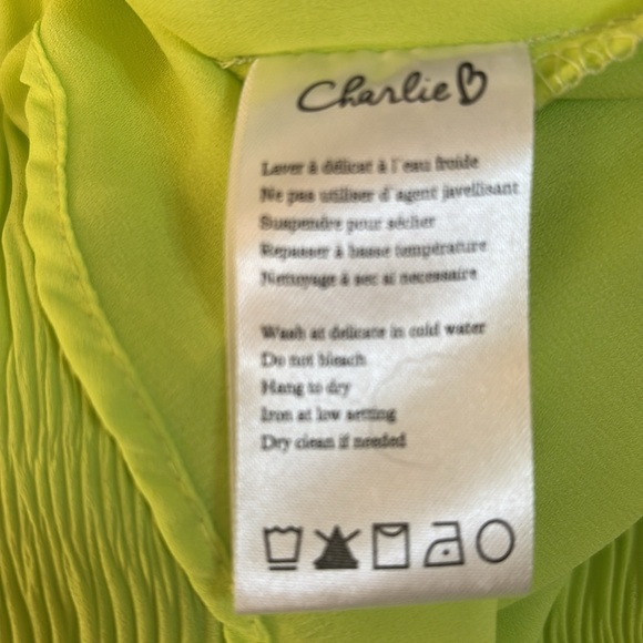 Charlie lemon lime flowing blouse - Picture 6 of 6